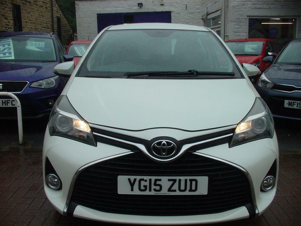 Toyota Yaris 1.33 Dual Vvt-i Icon Euro 5 White #4