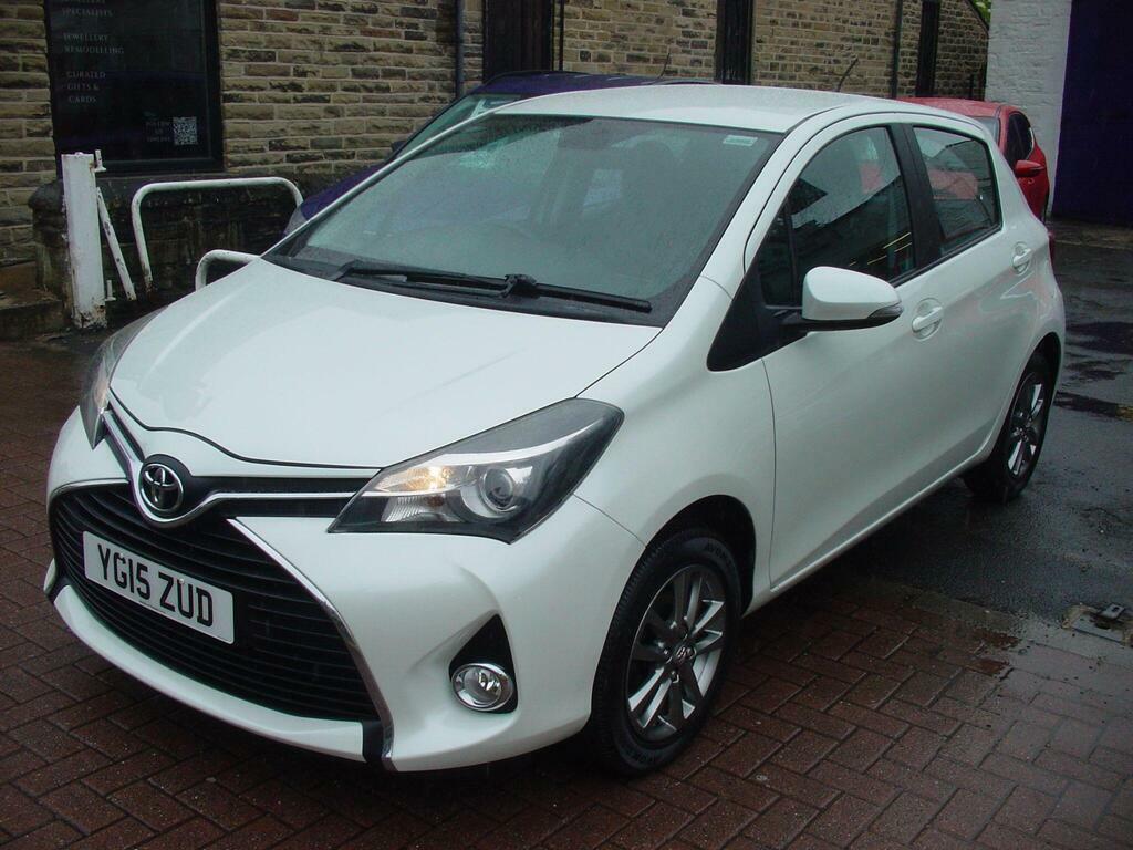 Toyota Yaris 1.33 Dual Vvt-i Icon Euro 5 White #6