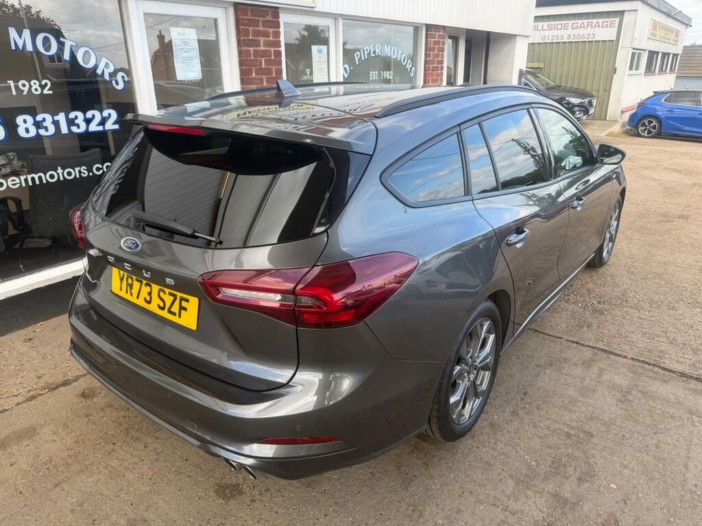 Ford Focus Estate 1.0T Ecoboost St-line Euro 6 Ss 202 YR73SZF Grey #3