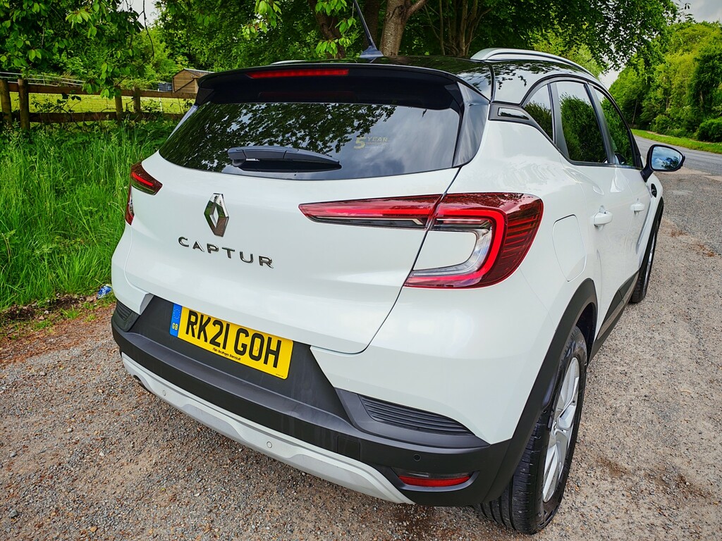 Renault Captur Suv 1.3 Iconic Tce 130 Edc 2021 White #6