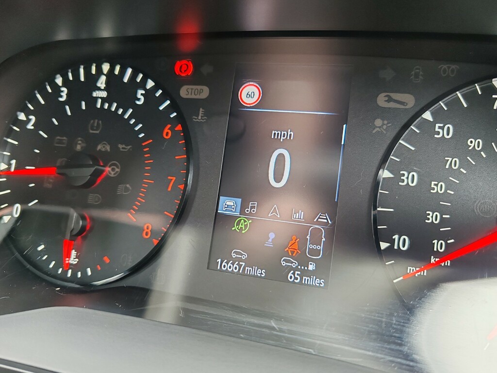 Renault Captur Iconic Orange #25
