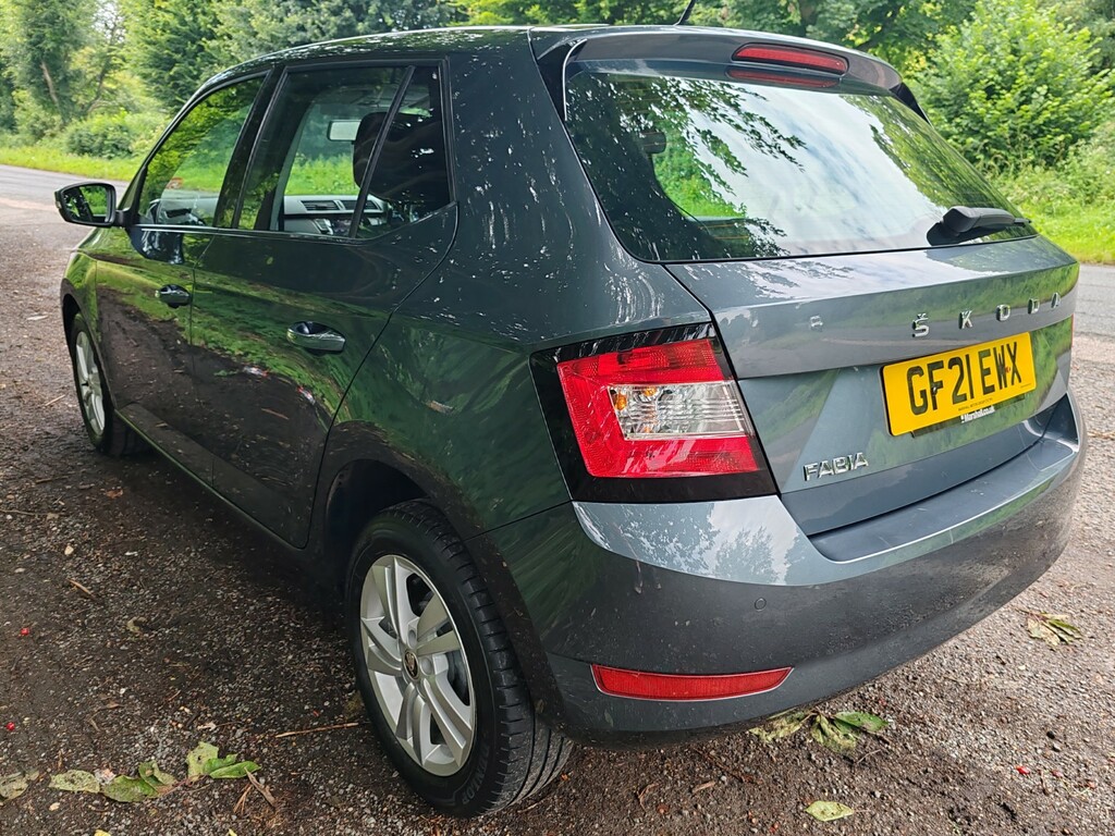 Skoda Fabia 1.0 Tsi Se Grey #6