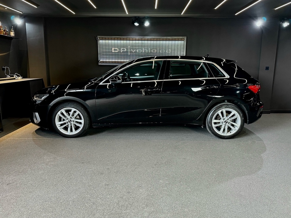 Audi A3 Tfsi Sport EK23FTC Black #5