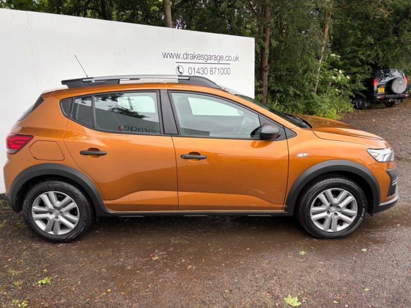 Dacia Sandero Stepway 1.0 Tce Essential - 2022 72 MF72XVA Orange #4