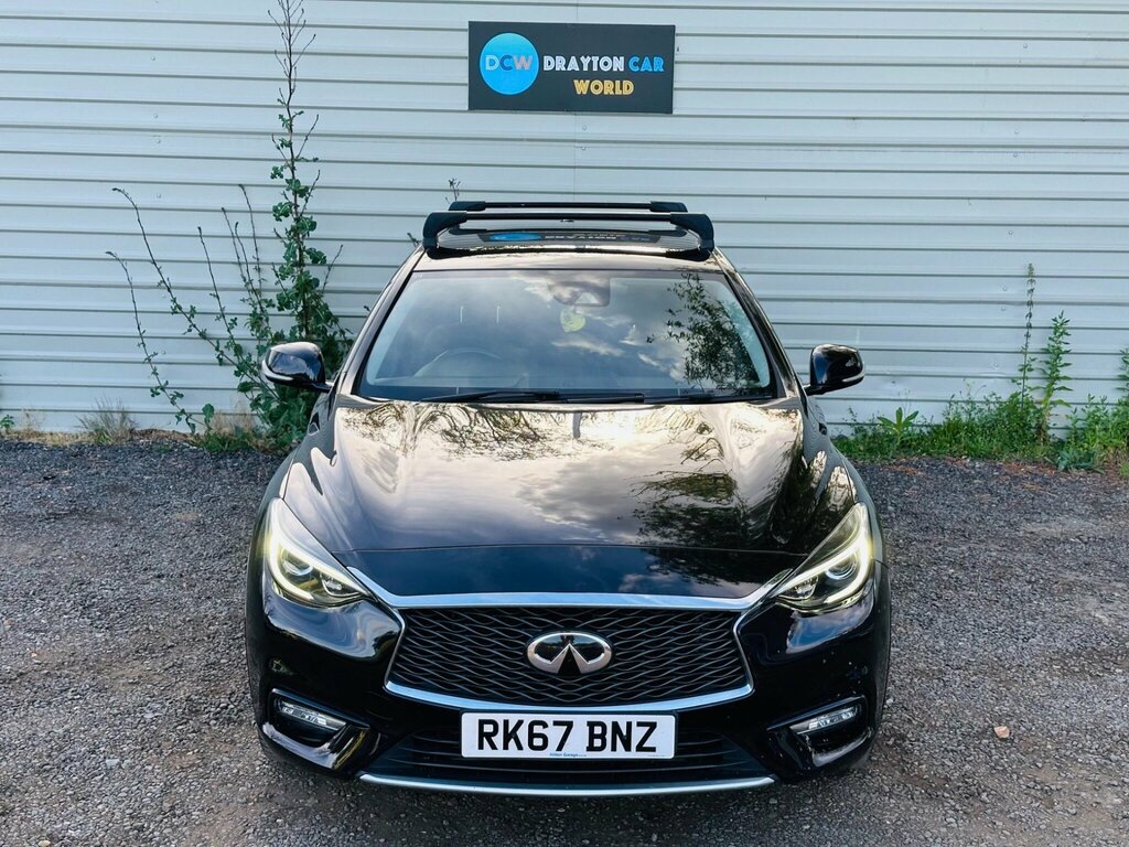 Infiniti Q30 1.6T Business Executive Euro 6 Ss Black #5