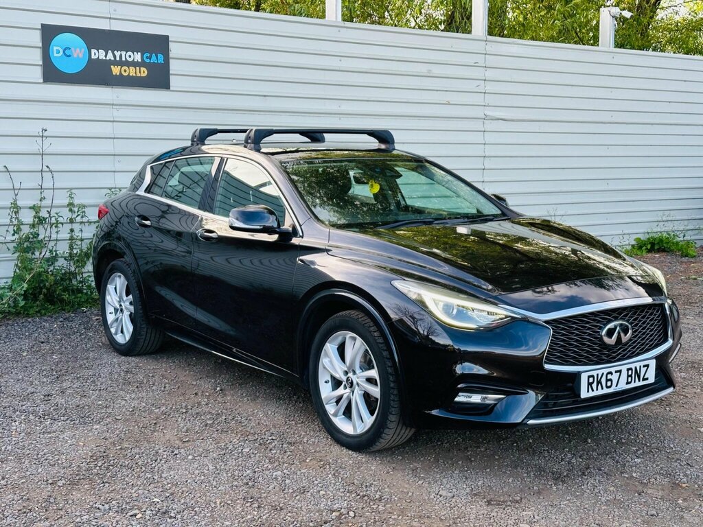 Infiniti Q30 1.6T Business Executive Euro 6 Ss Black #3