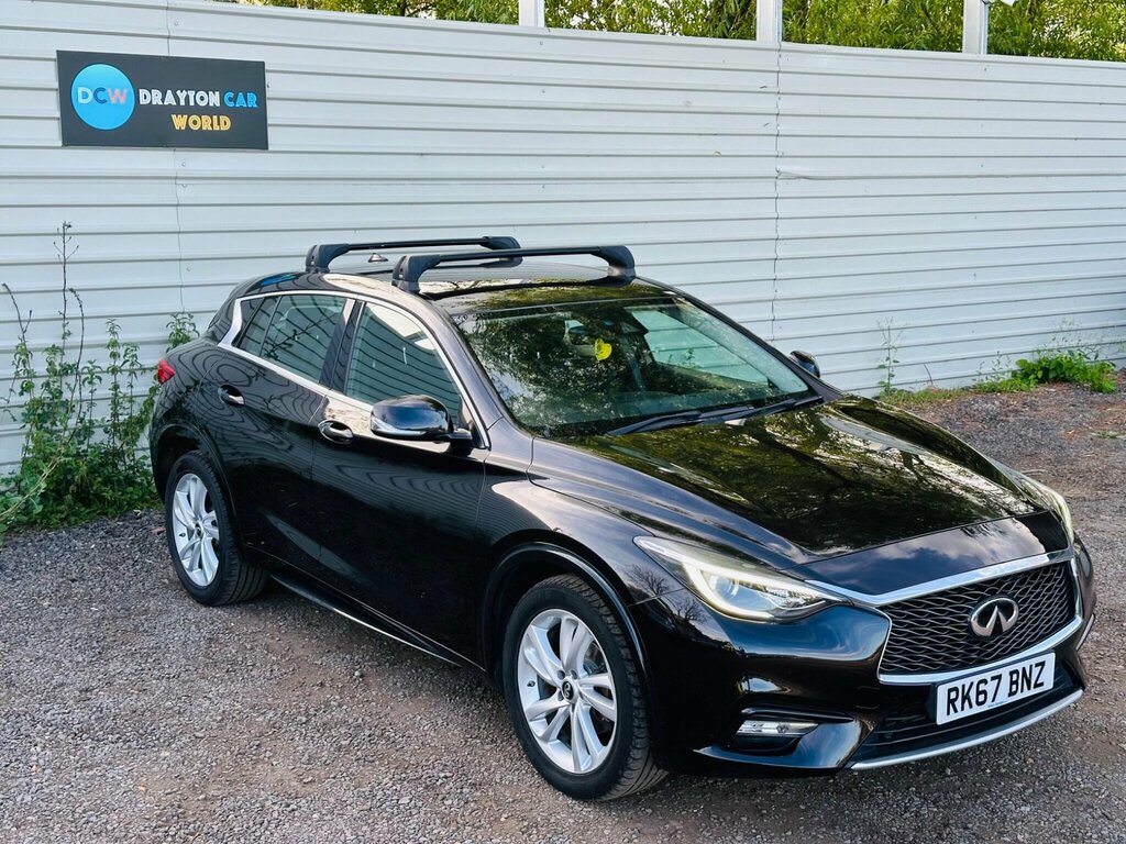 Infiniti Q30 1.6T Business Executive Euro 6 Ss Black #4