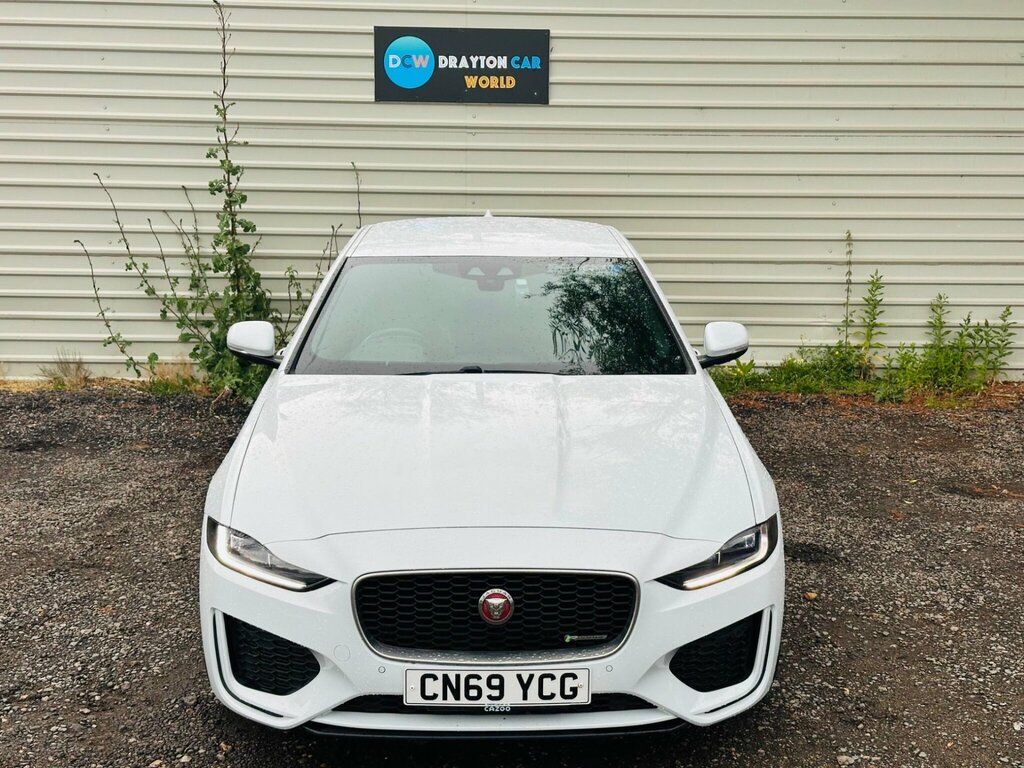 Jaguar XE 2.0 D180 R-dynamic Se Euro 6 Ss White #5