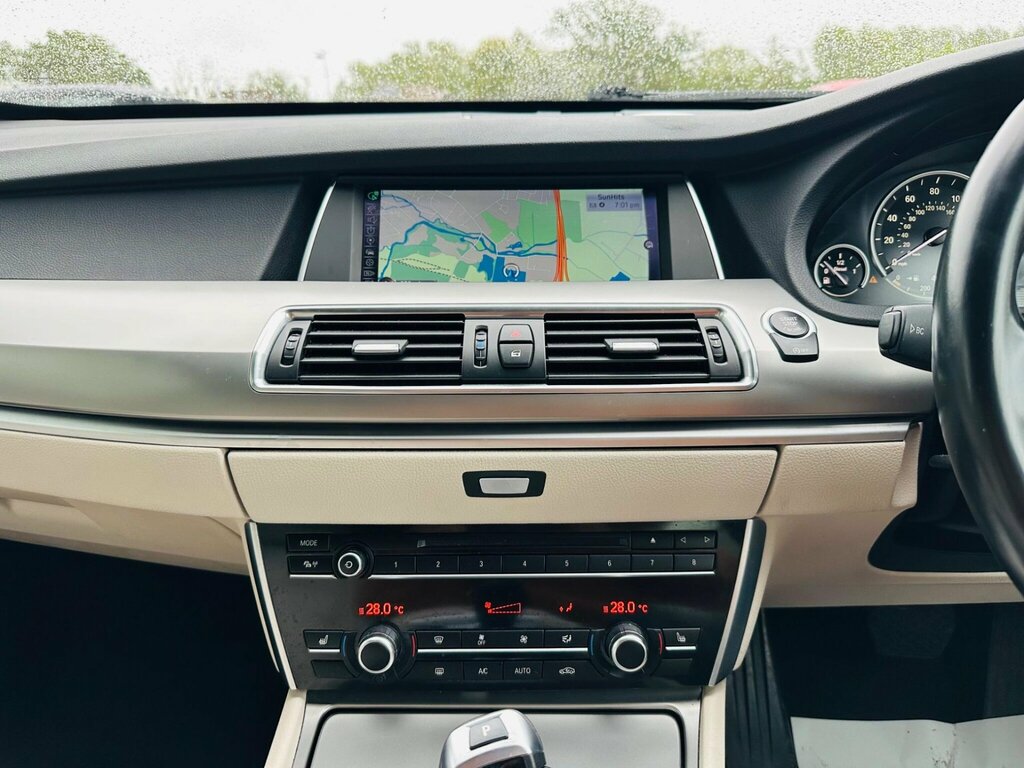 BMW 5 Series Gran Turismo 535D Luxury Step White #39