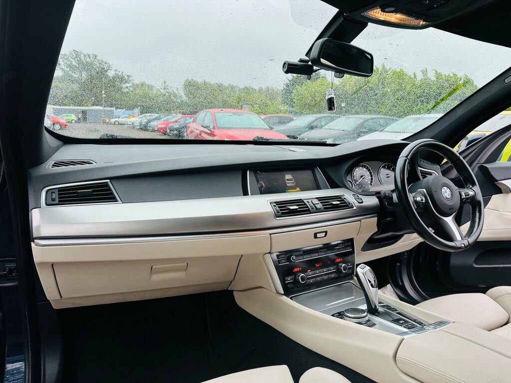 BMW 5 Series Gran Turismo 535D Luxury Step White #28