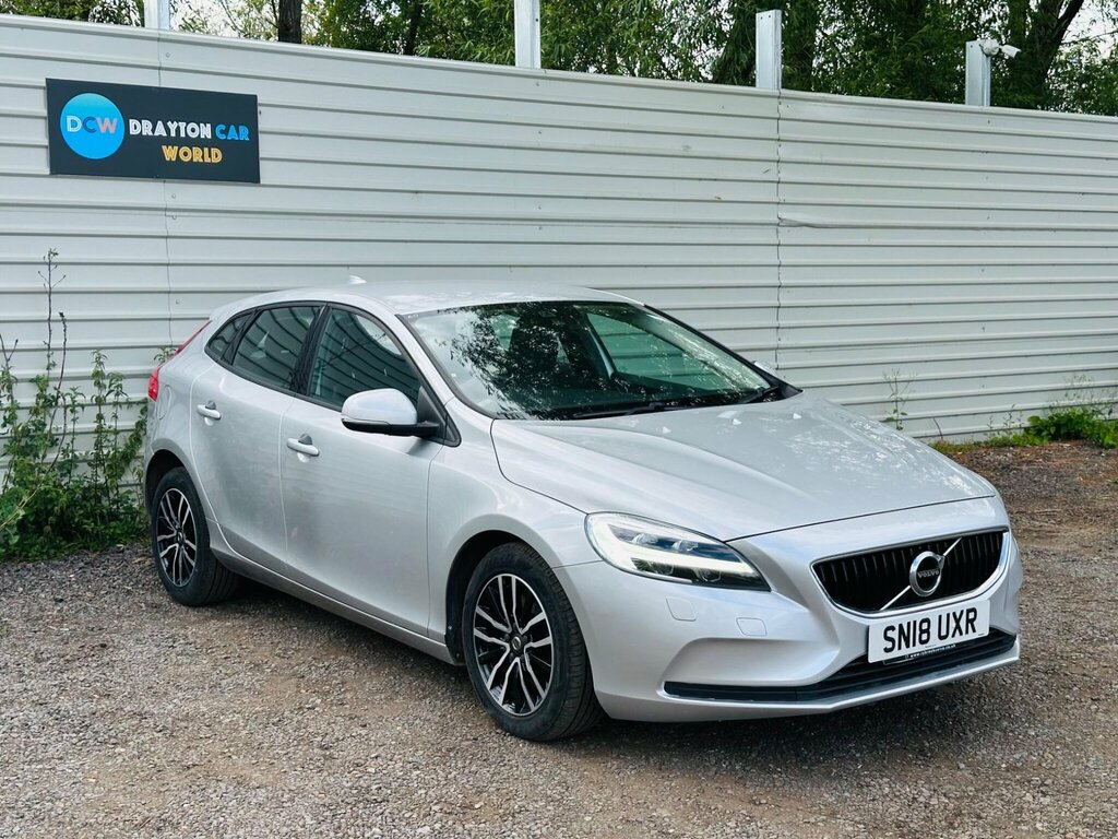 Volvo V40 2.0 T2 Momentum Euro 6 Ss Silver #3