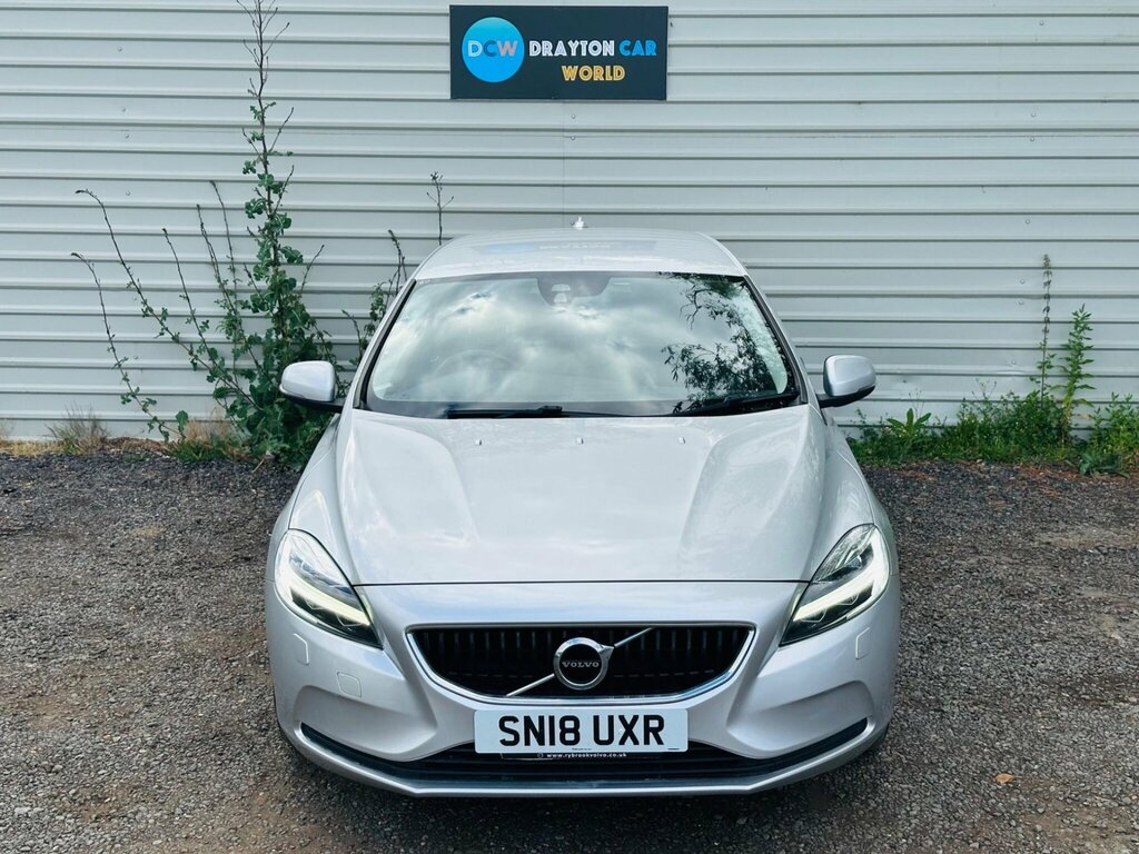 Volvo V40 2.0 T2 Momentum Euro 6 Ss Silver #5