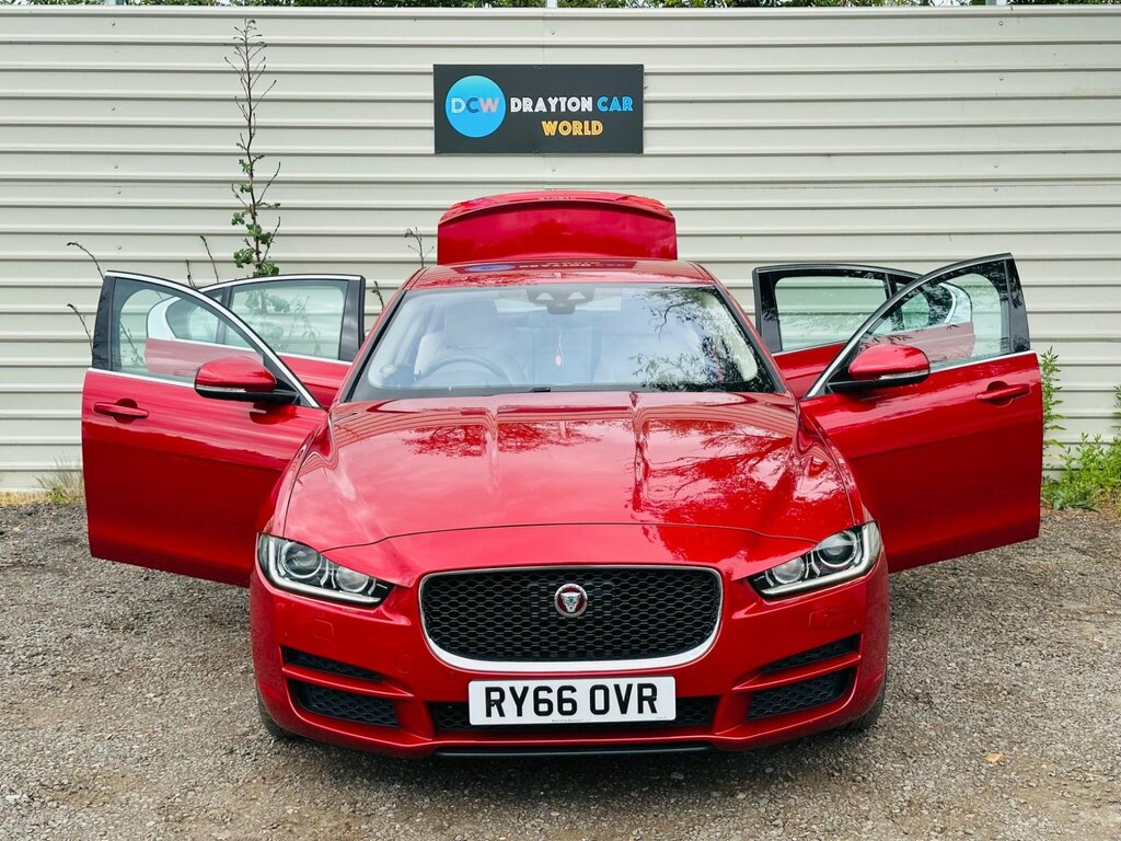 Jaguar XE Saloon Grey #17