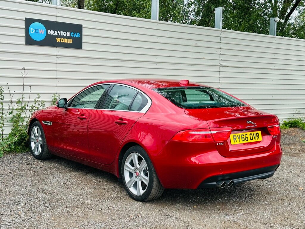 Jaguar XE Saloon Grey #11