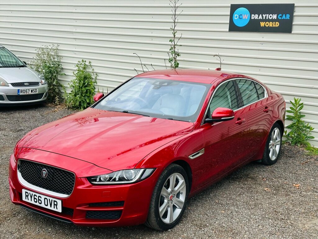 Jaguar XE Saloon Grey #8