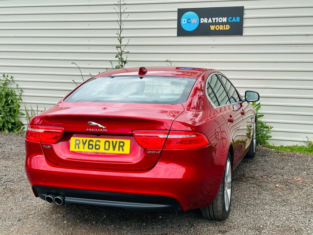 Jaguar XE Saloon Grey #14