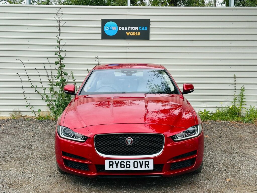 Jaguar XE 2.0D Portfolio Euro 6 Ss Red #2