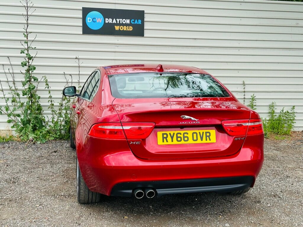 Jaguar XE Saloon Grey #10
