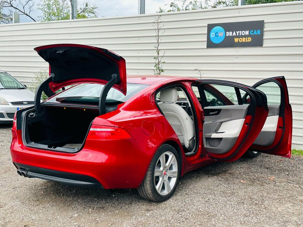 Jaguar XE Saloon Grey #27