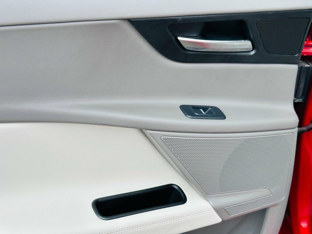 Jaguar XE Saloon Grey #34