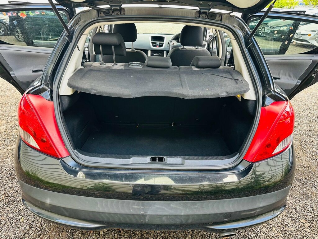 Peugeot 207 Hatchback  #25