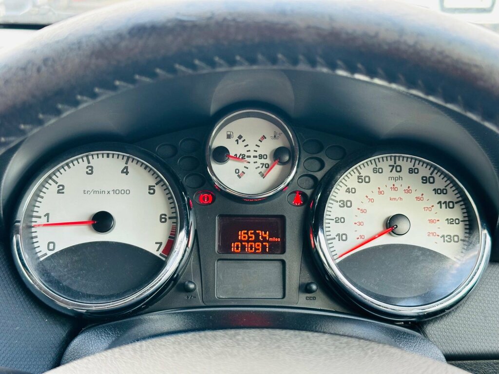 Peugeot 207 Hatchback  #30