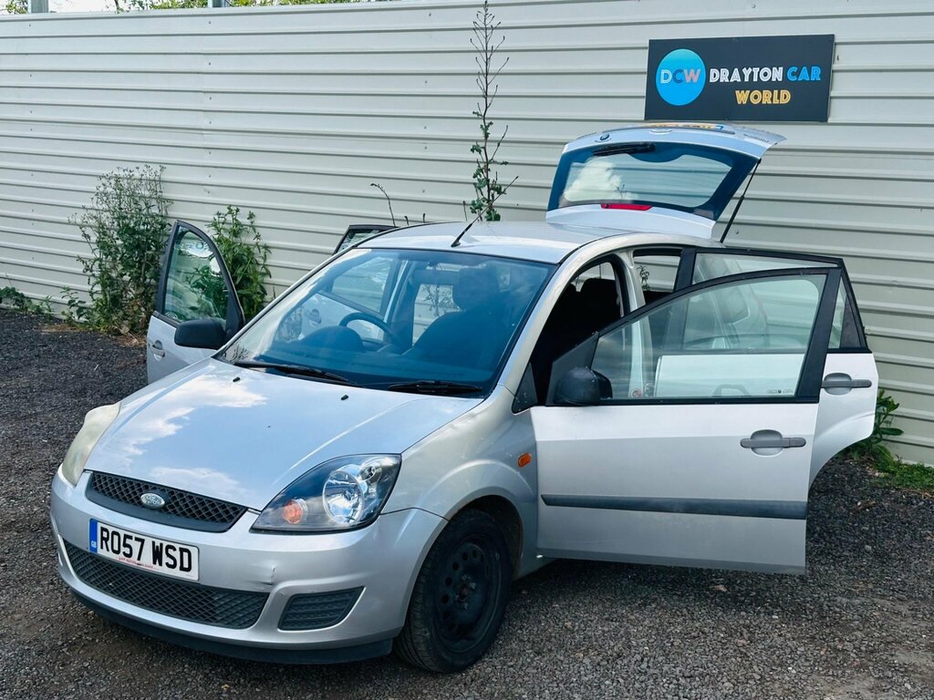 Ford Fiesta 1.4 Style Red #13
