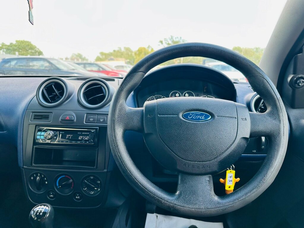 Ford Fiesta 1.4 Style Red #23