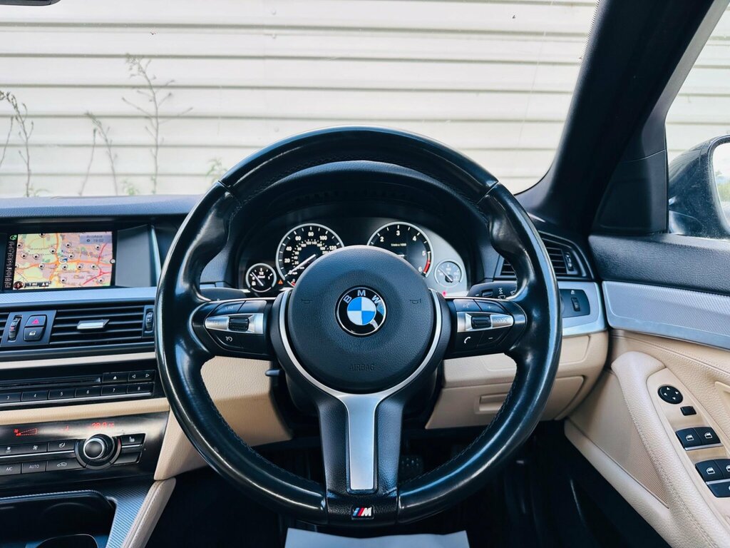 BMW 5 Series 520D M Sport Black #44