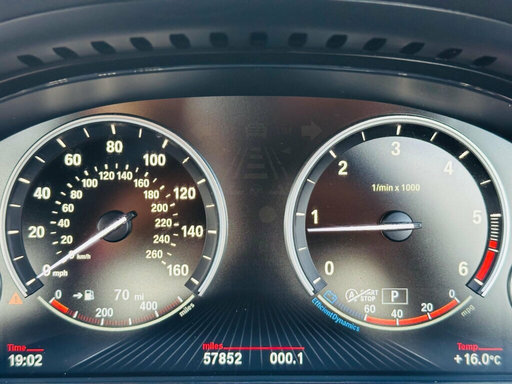 BMW 5 Series 520D M Sport Black #52