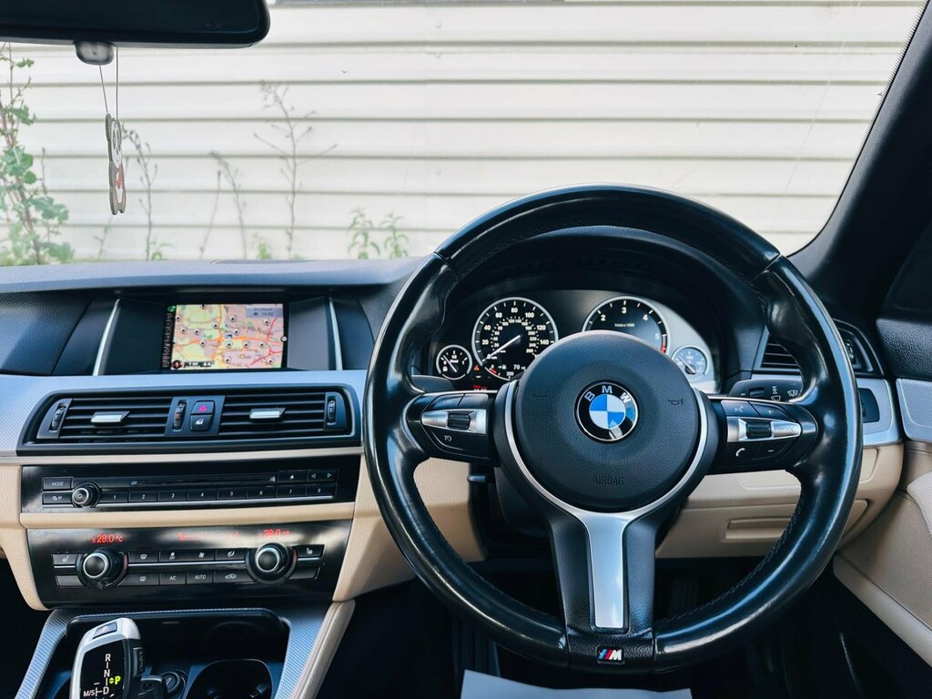 BMW 5 Series 520D M Sport Black #43