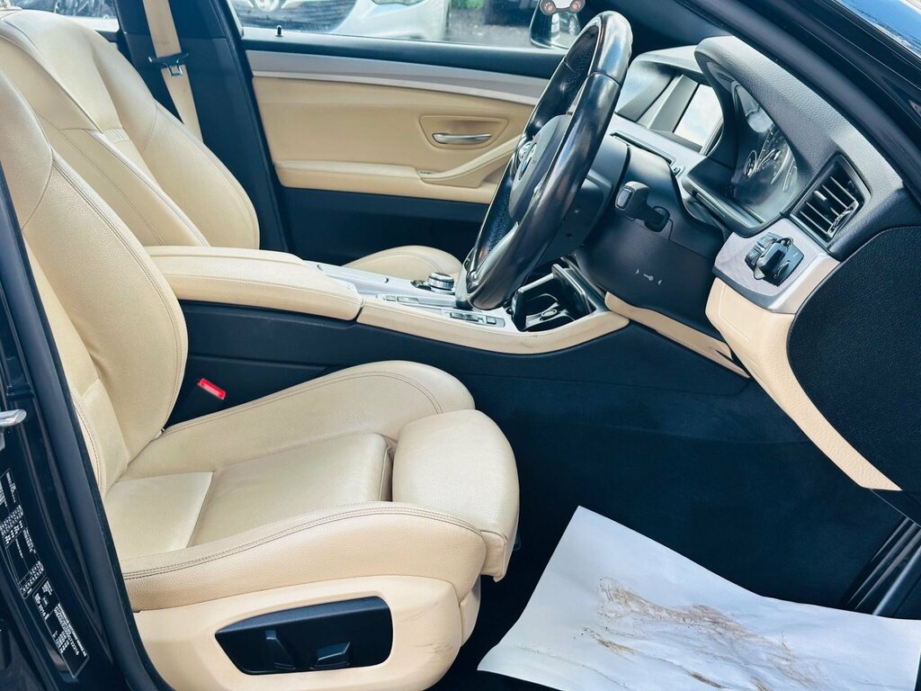 BMW 5 Series 520D M Sport Black #31