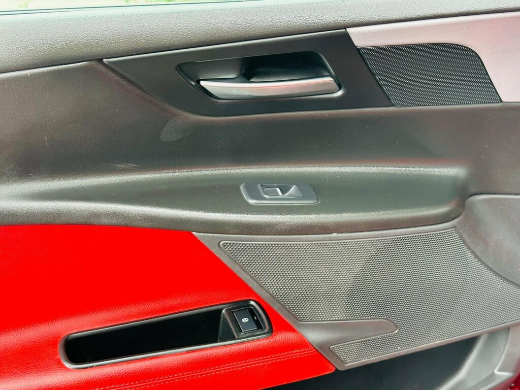 Jaguar XE  Black #38