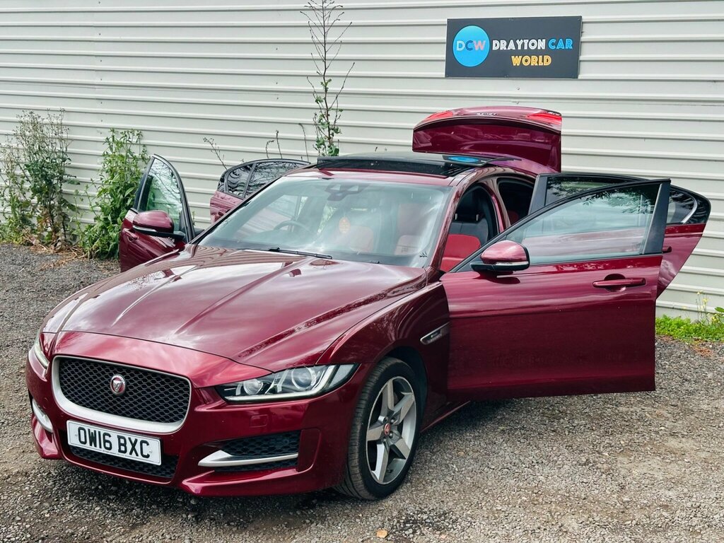 Jaguar XE  Black #21