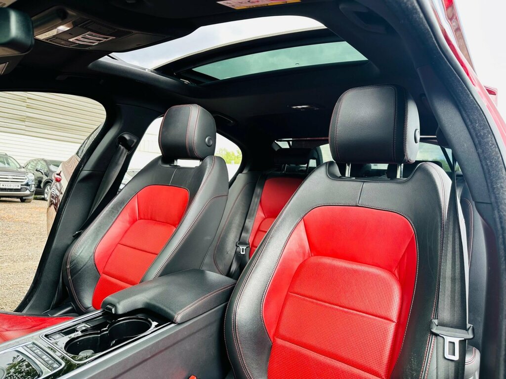 Jaguar XE  Black #41