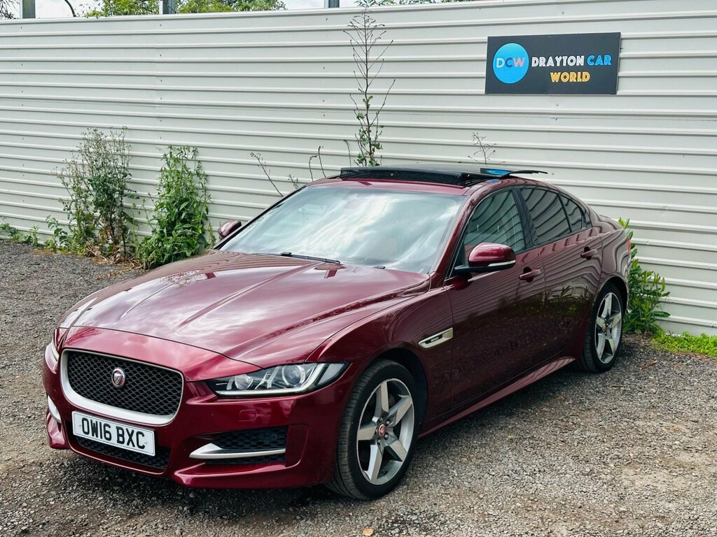 Jaguar XE  Black #7