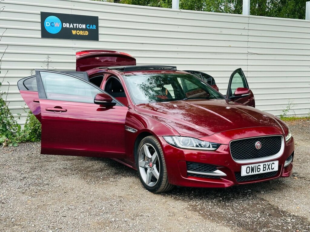 Jaguar XE  Black #17