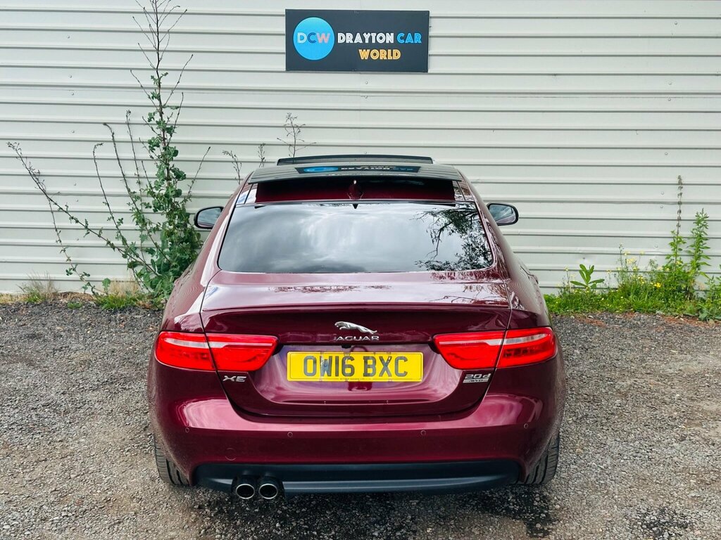 Jaguar XE  Black #12