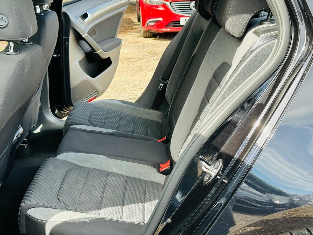 Volkswagen Golf Golf Match Tsi Silver #37