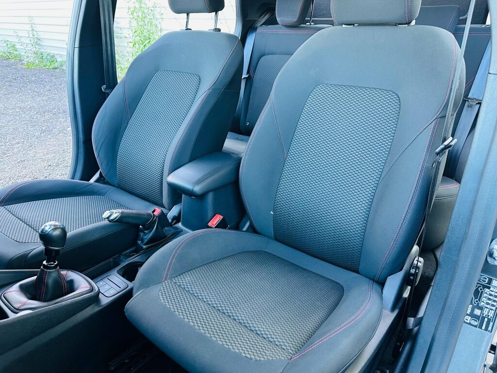 Ford Fiesta Titanium Blue #20