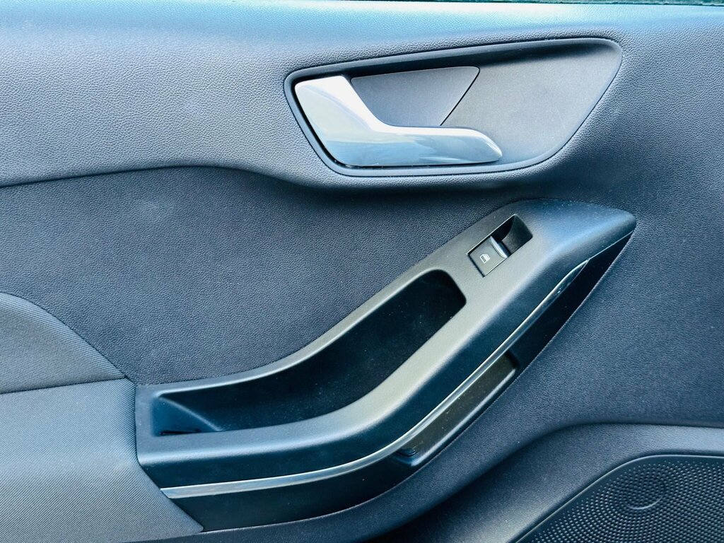 Ford Fiesta Titanium Blue #18