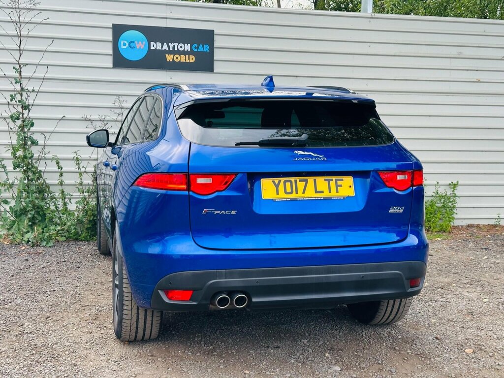 Jaguar F-Pace 2.0 D180 Portfolio Suv Black #10