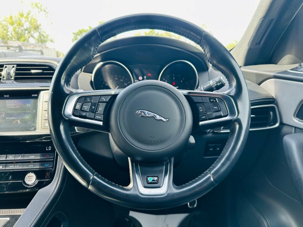 Jaguar F-Pace 2.0 D180 Portfolio Suv Black #47