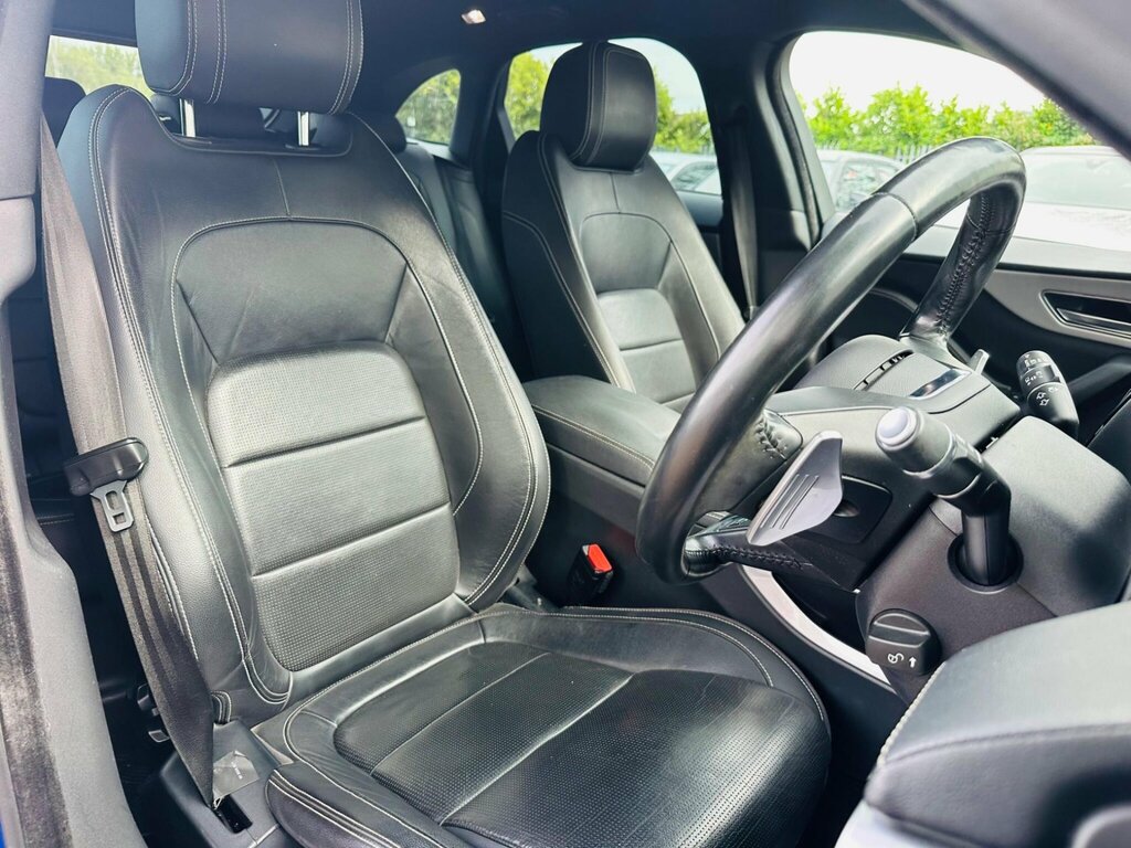 Jaguar F-Pace 2.0 D180 Portfolio Suv Black #34