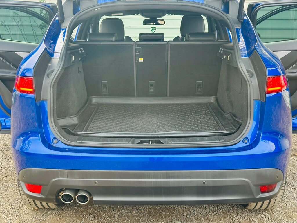 Jaguar F-Pace 2.0 D180 Portfolio Suv Black #29