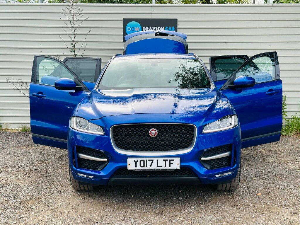 Jaguar F-Pace 2.0 D180 Portfolio Suv Black #17