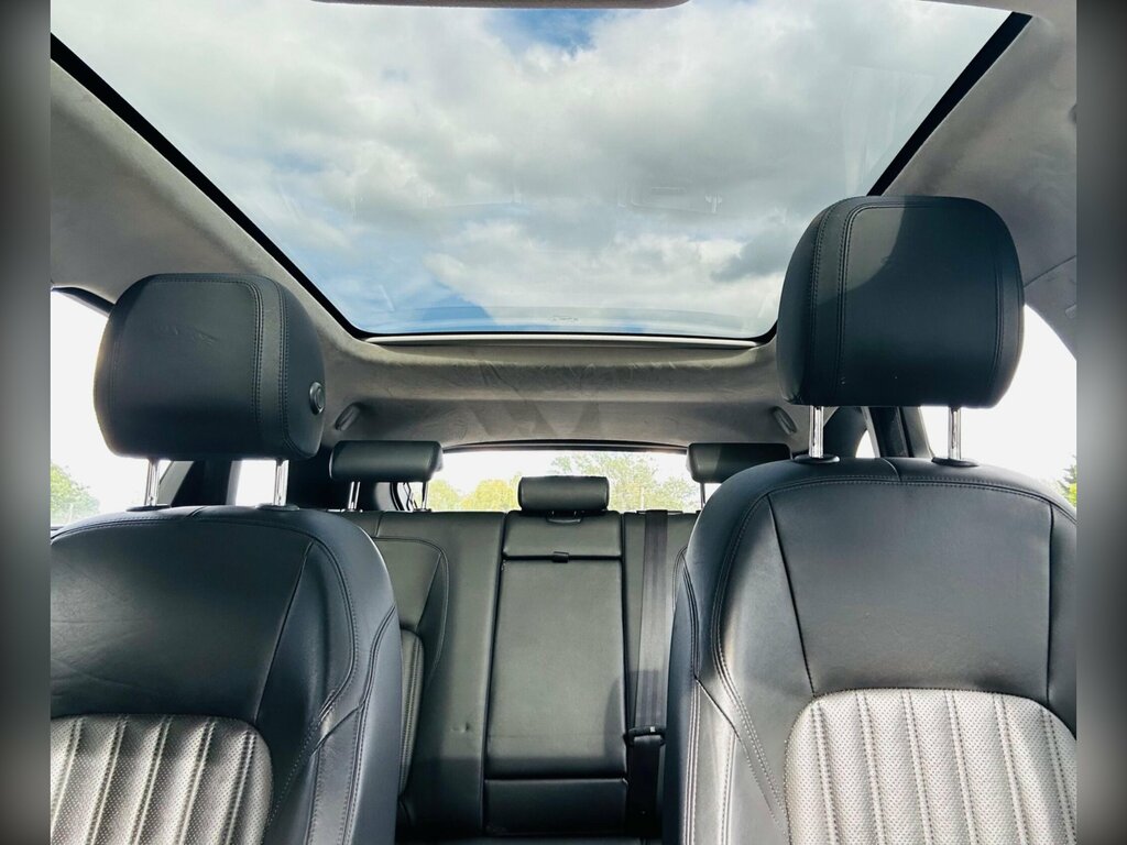 Jaguar F-Pace 2.0 P250i R-sport Awd White #60