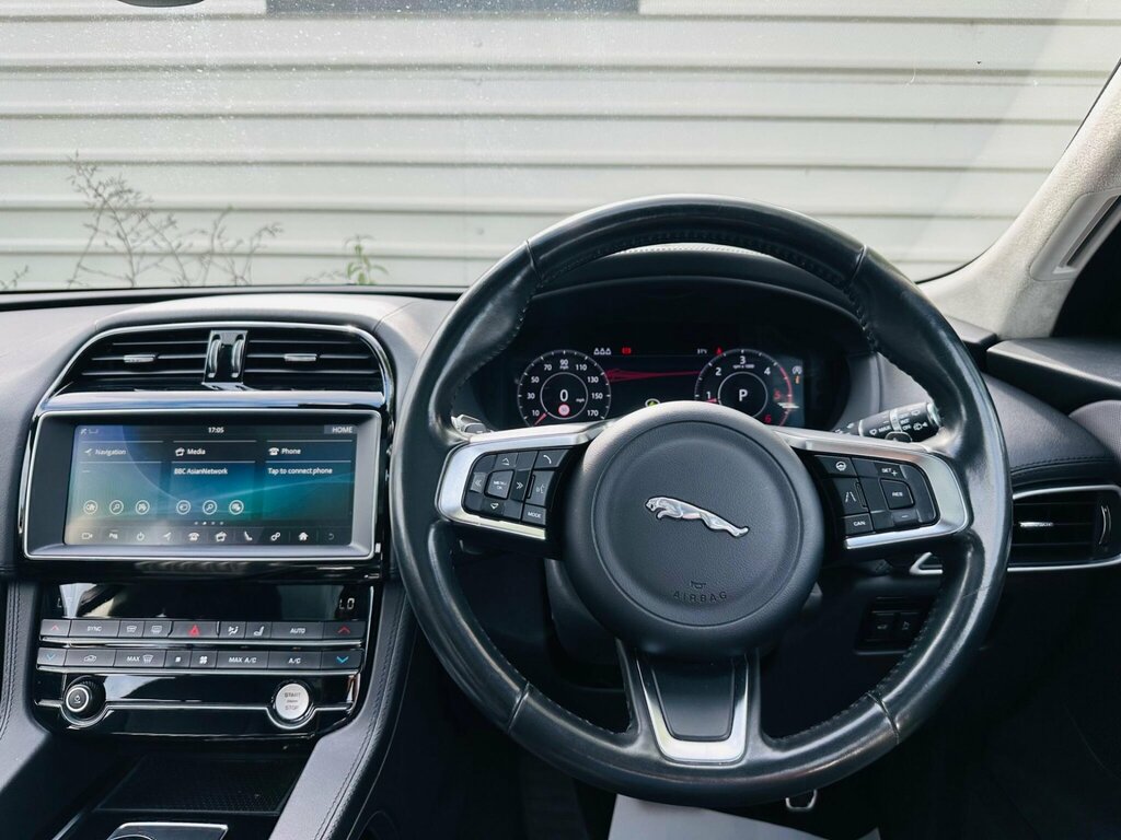 Jaguar F-Pace 2.0 P250i R-sport Awd White #46