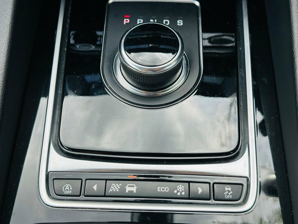 Jaguar F-Pace 2.0 P250i R-sport Awd White #57