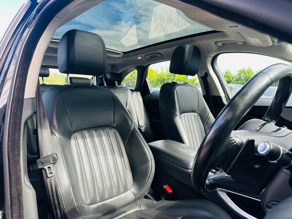 Jaguar F-Pace 2.0 P250i R-sport Awd White #35